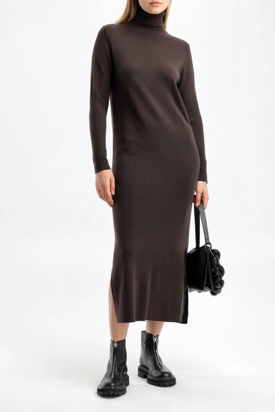 Vetements Allude | Robe En Tricot A Col Roule Marron