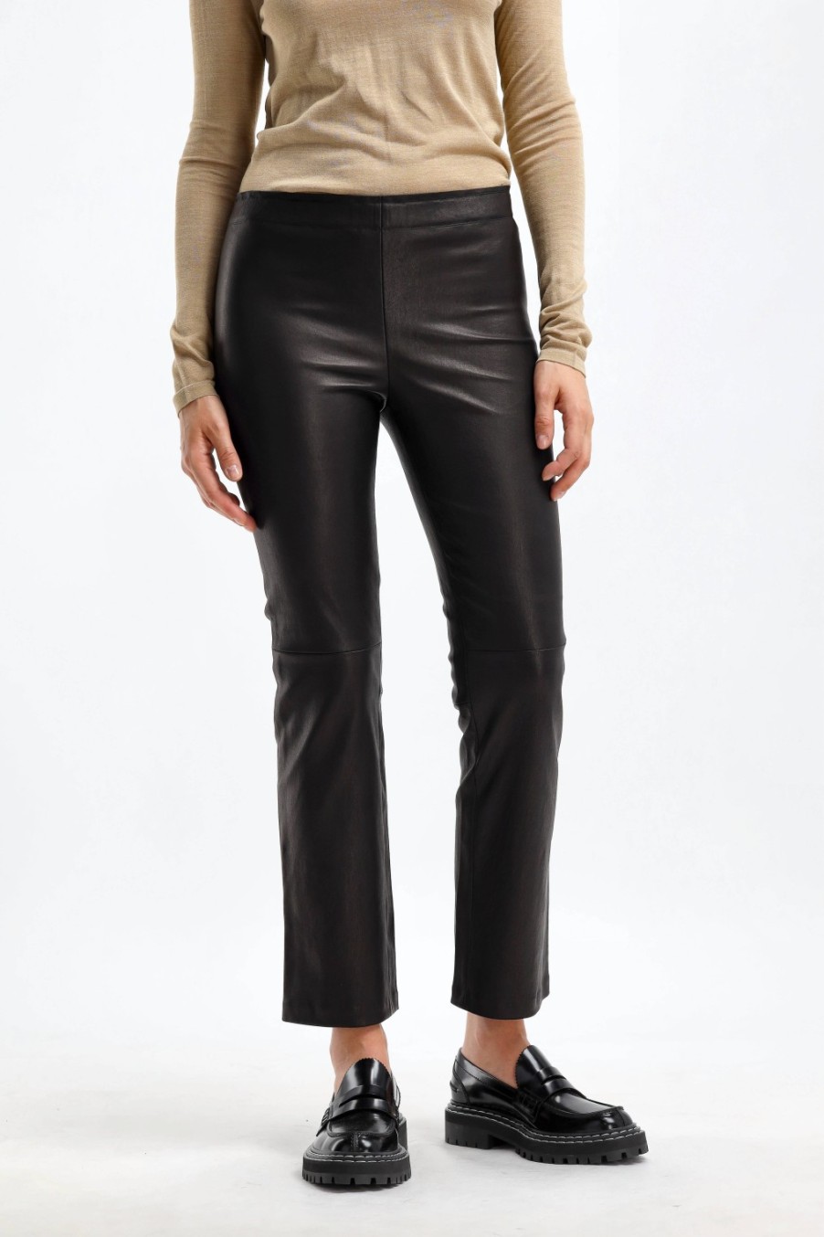 Vetements Stouls | Pantalon En Cuir Jp Twenty En Mazout Noir