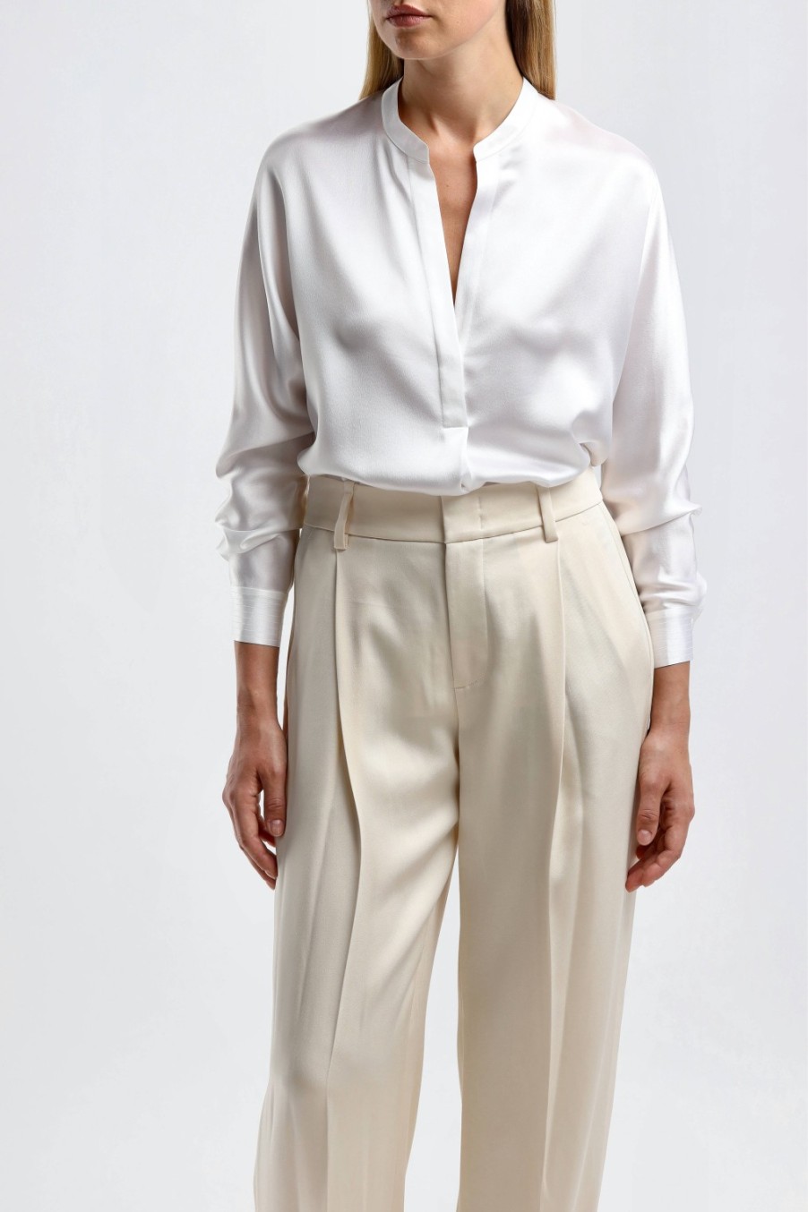 Vetements Vince | Blouse En Soie Band Collar En Blanc Optique