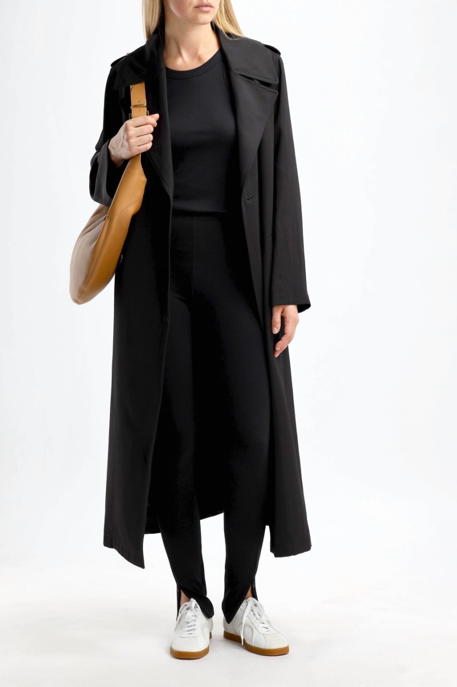 Vetements Toteme | Manteau Long Fluid En Noir