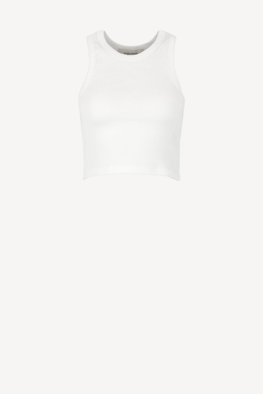 Vetements by Aylin Koenig | Top Reyna En Blanc