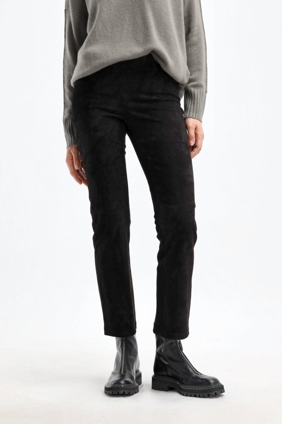Vetements Stouls | Pantalon En Cuir Velours Jp Twenty En Noir