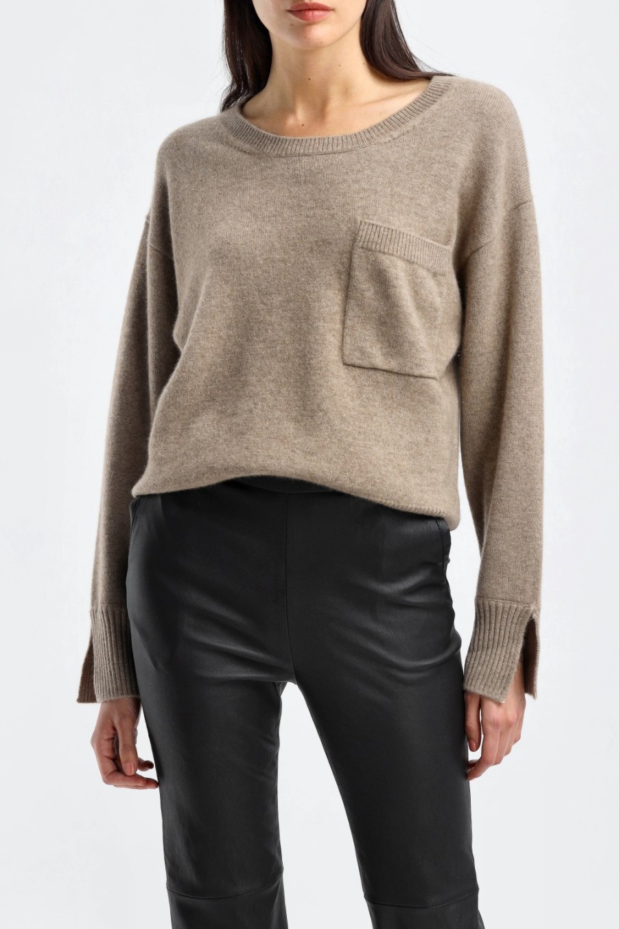 Vetements Ladneri | Pull Pocket En Taupe