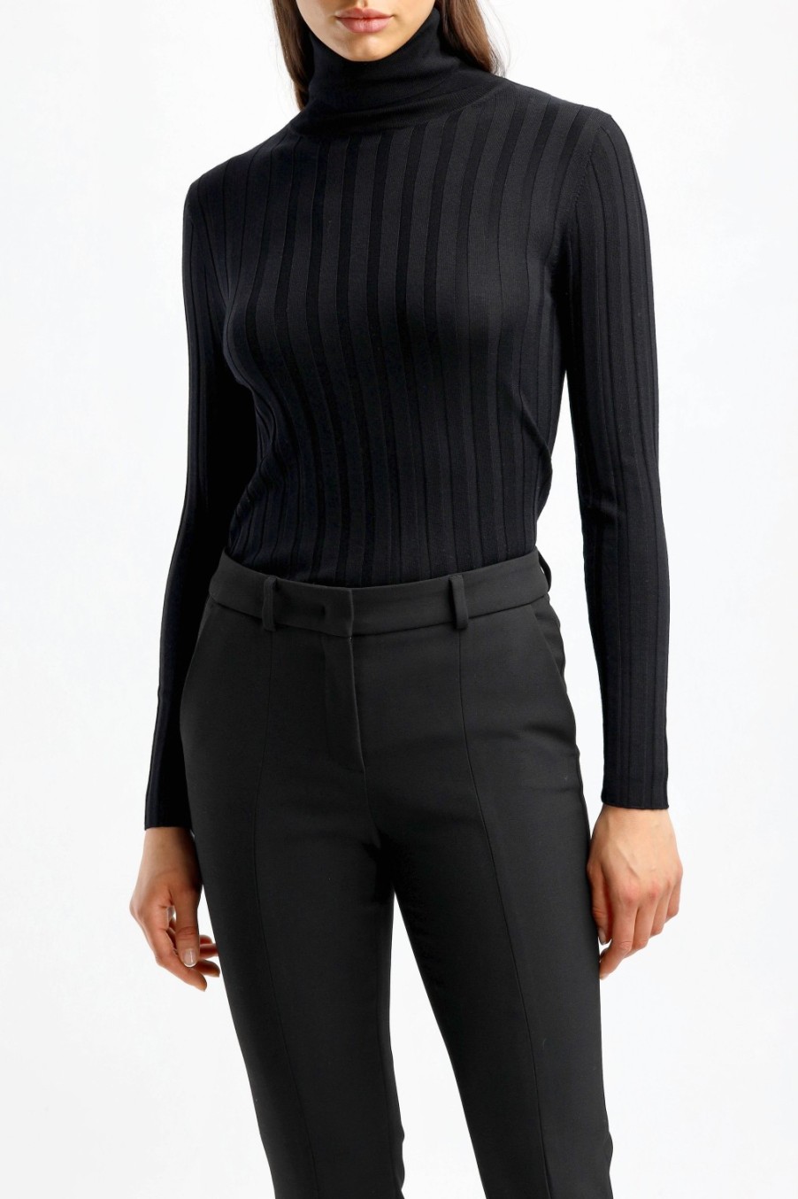 Vetements Allude | Pull A Col Roule Ripped En Noir