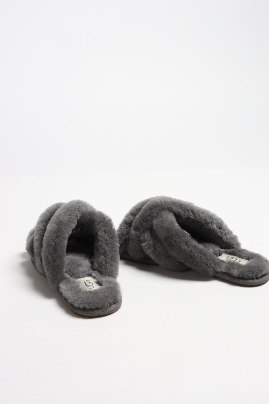 Chaussures UGG | Pantoufles Scuffita En Charcoal