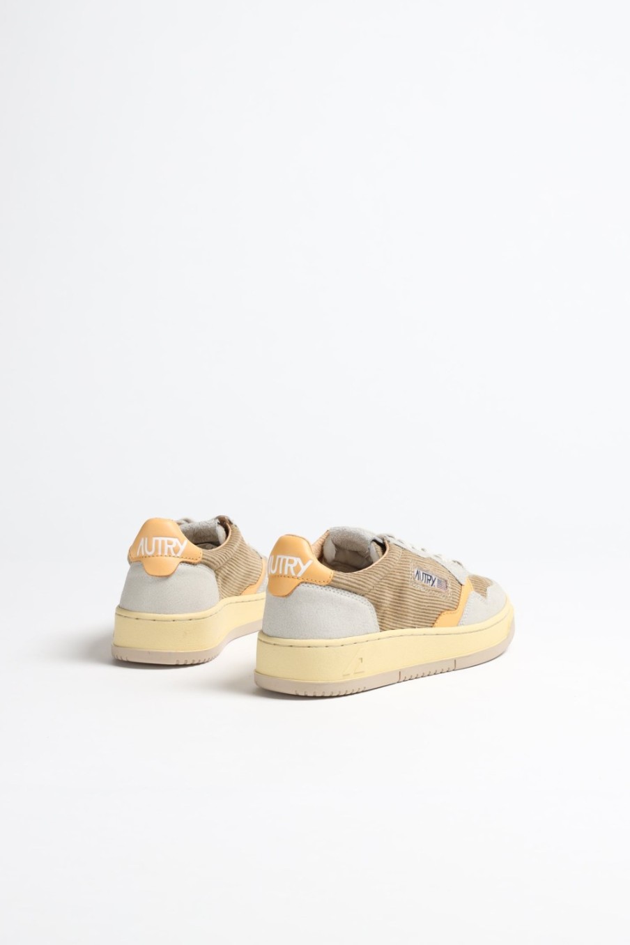Chaussures Autry | Sneaker 01 Low Cord En Taupe/Orange