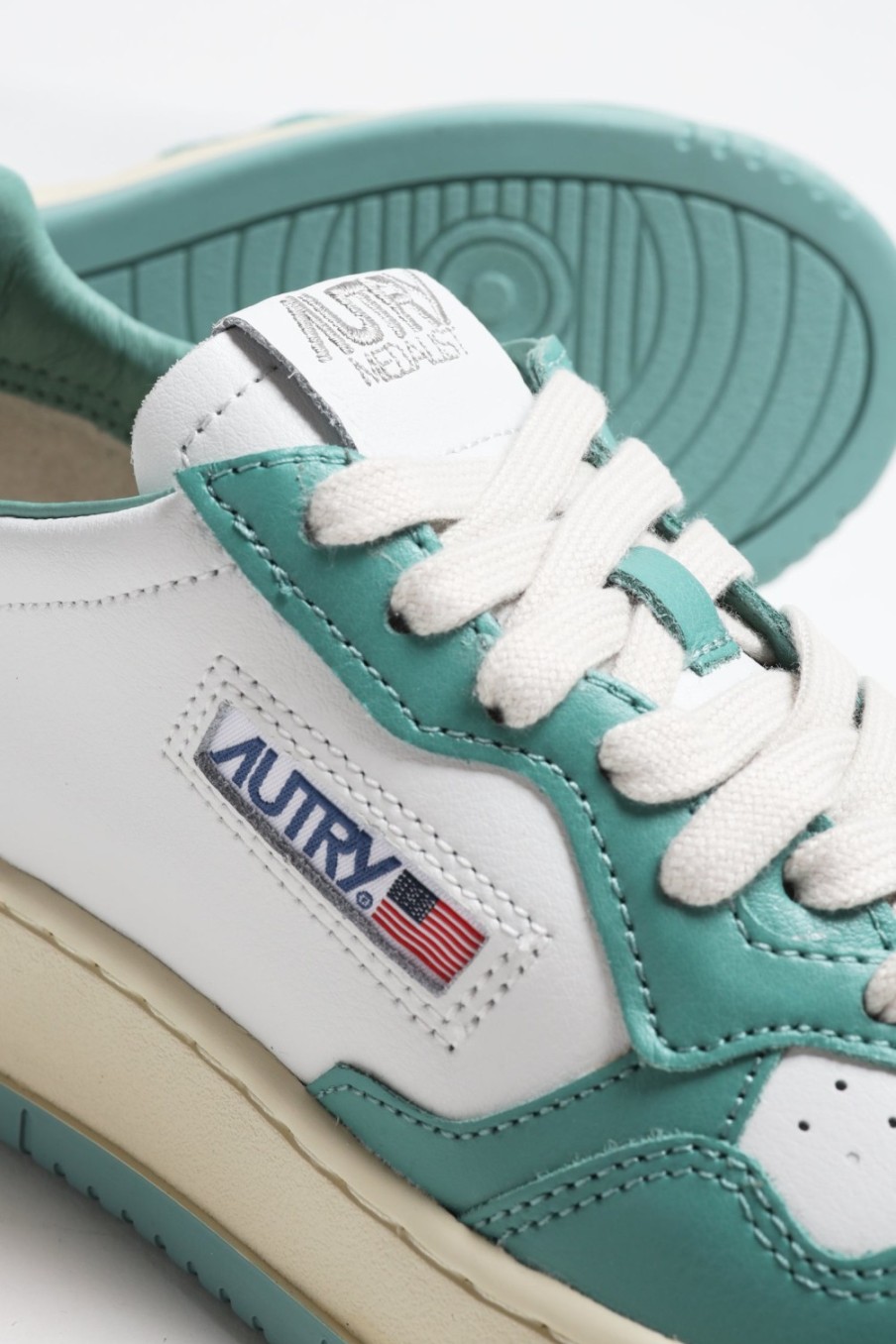 Chaussures Autry | Baskets Bicolor Up En Blanc/Malachite