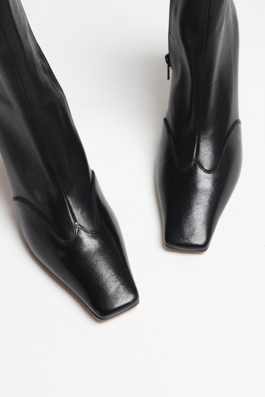 Chaussures Khaite | Bottines Dallas Stretch En Noir